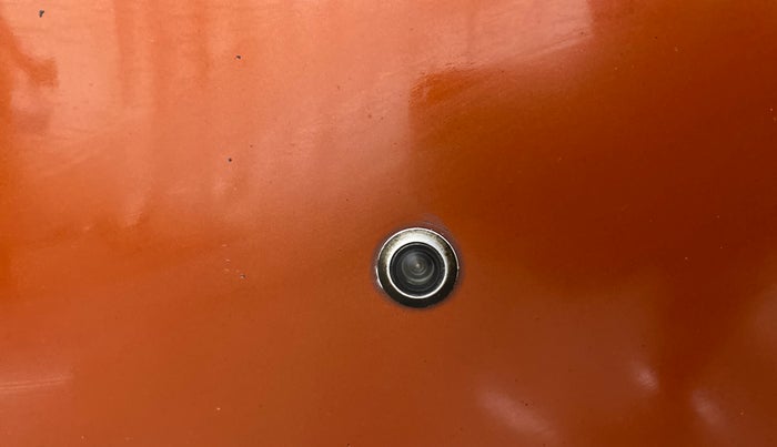 2017 Mahindra Kuv100 K6 PLUS 6 STR, Petrol, Manual, 63,581 km, Parking Camera