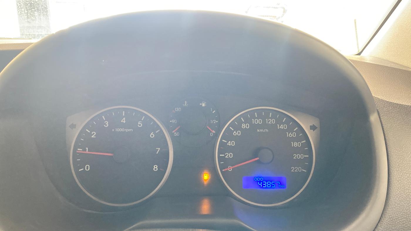 2013 Hyundai i20 MAGNA (O) 1.2, Petrol, Manual, 43,856 km, Odometer Image