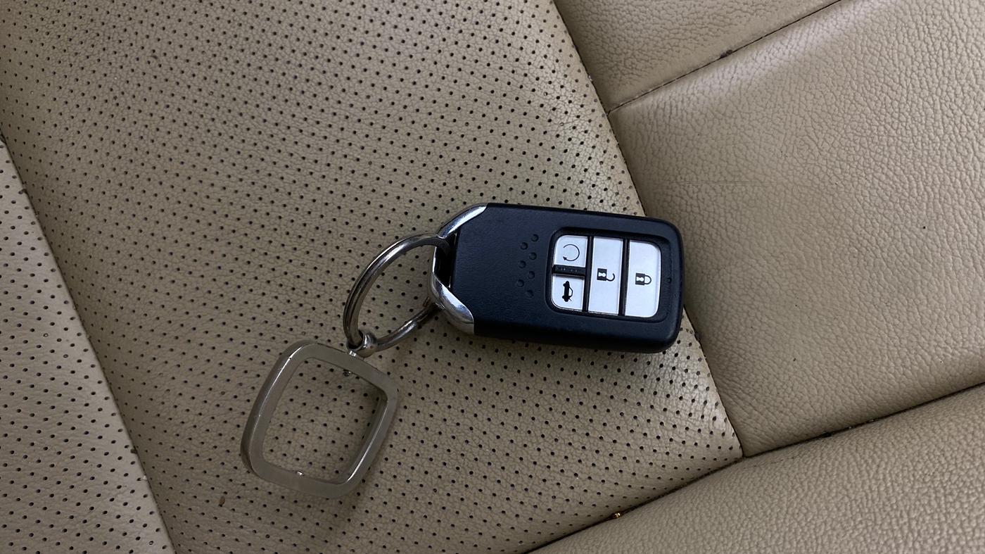 2021 Honda City 1.5L I-VTEC ZX CVT, Petrol, Automatic, 35,736 km, Key Close Up