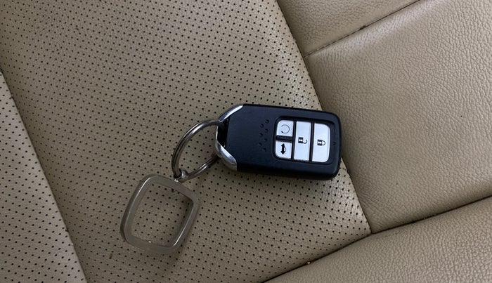 2021 Honda City 1.5L I-VTEC ZX CVT, Petrol, Automatic, 35,736 km, Key Close Up