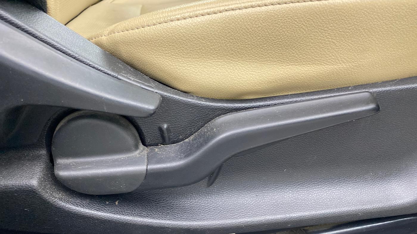 2021 Honda City 1.5L I-VTEC ZX CVT, Petrol, Automatic, 35,736 km, Driver Side Adjustment Panel
