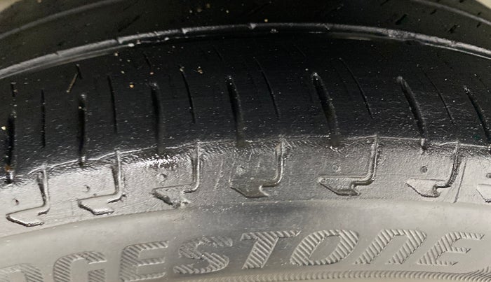 2021 Honda City 1.5L I-VTEC ZX CVT, Petrol, Automatic, 35,736 km, Left Rear Tyre Tread