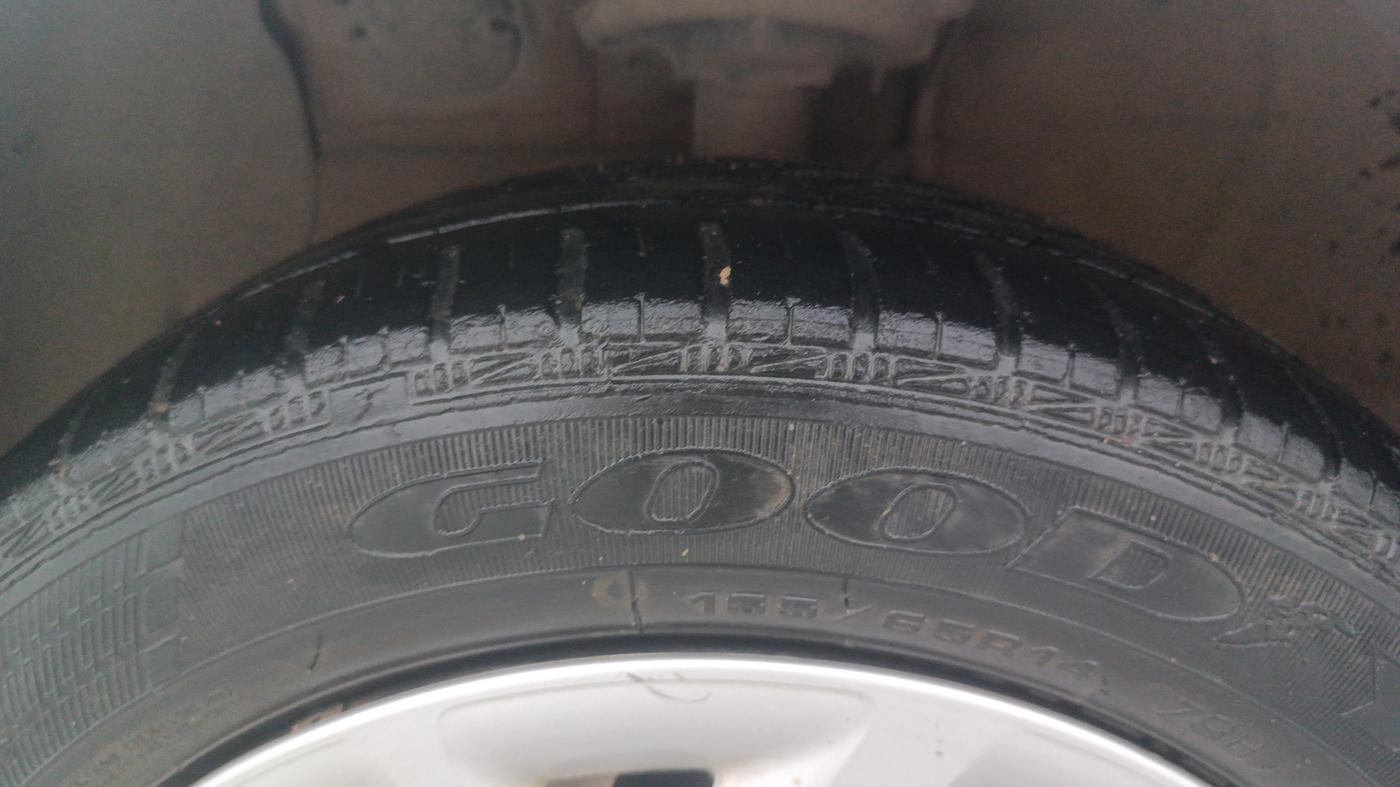 2019 Hyundai Grand i10 SPORTZ 1.2 KAPPA VTVT, Petrol, Manual, 30,228 km, Left Front Tyre Tread