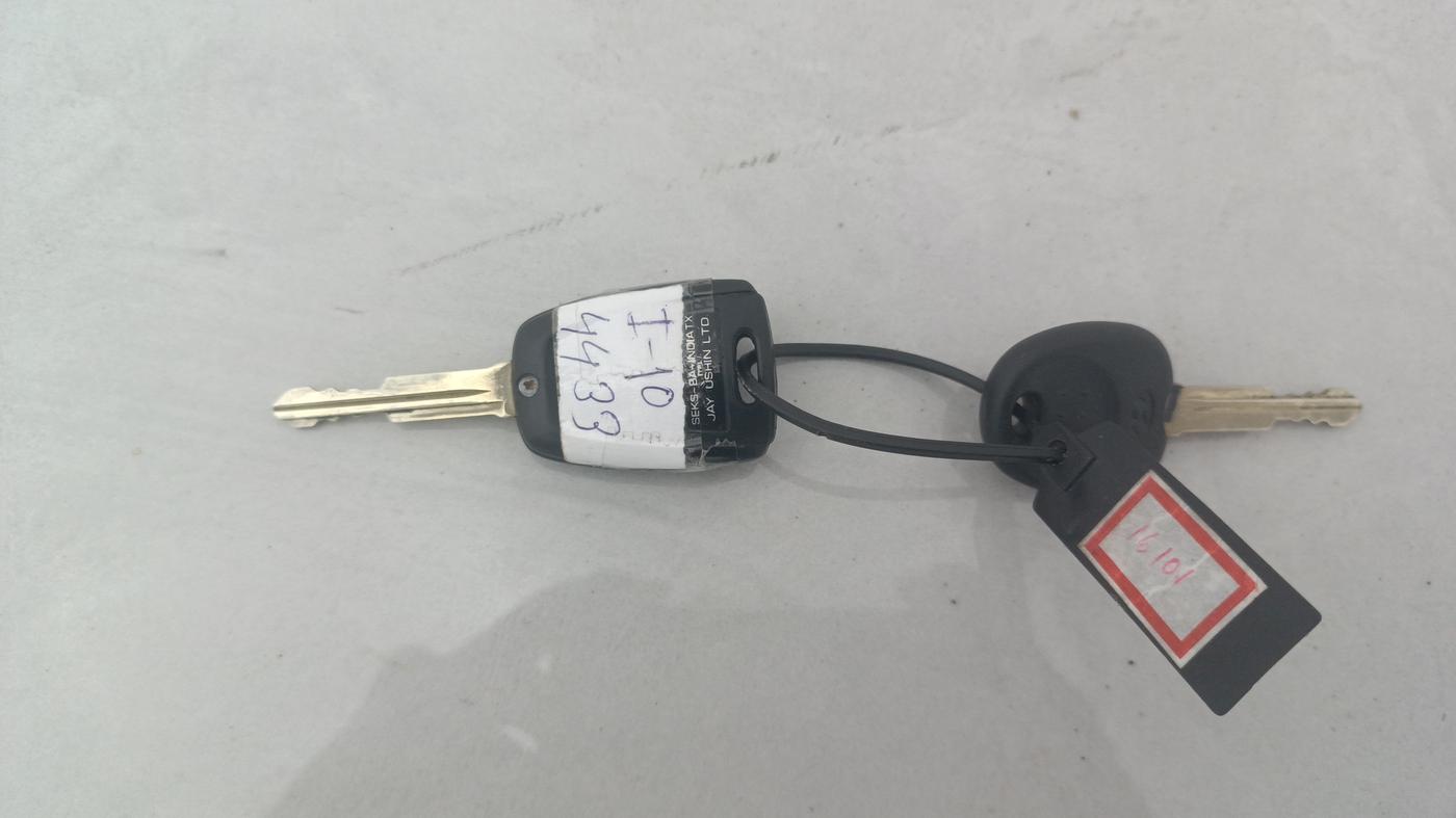 2019 Hyundai Grand i10 SPORTZ 1.2 KAPPA VTVT, Petrol, Manual, 30,228 km, Key Close Up