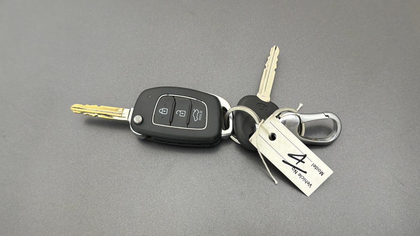 2021 Hyundai GRAND I10 NIOS SPORTZ 1.2 KAPPA VTVT CNG, CNG, Manual, 77,753 km, Key Close Up