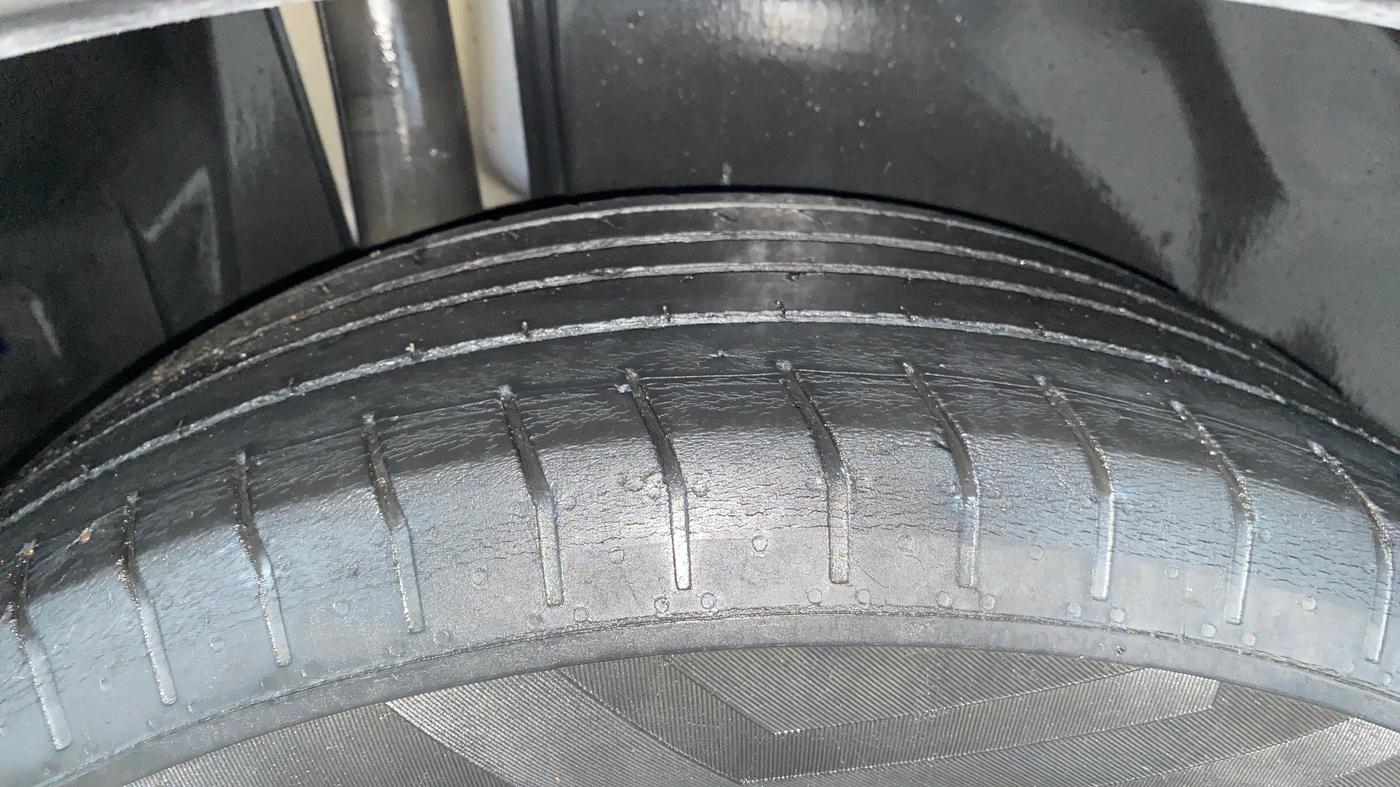 2015 Maruti S Cross DELTA 1.6, Diesel, Manual, 69,587 km, Right Rear Tyre Tread