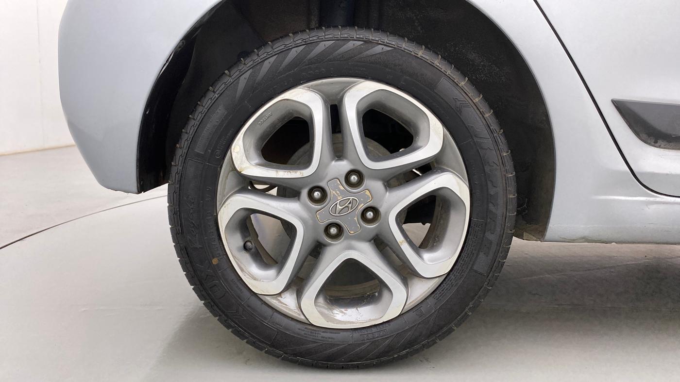 2019 Hyundai Elite i20 ASTA (O) CVT, Petrol, Automatic, 91,916 km, Right Rear Wheel