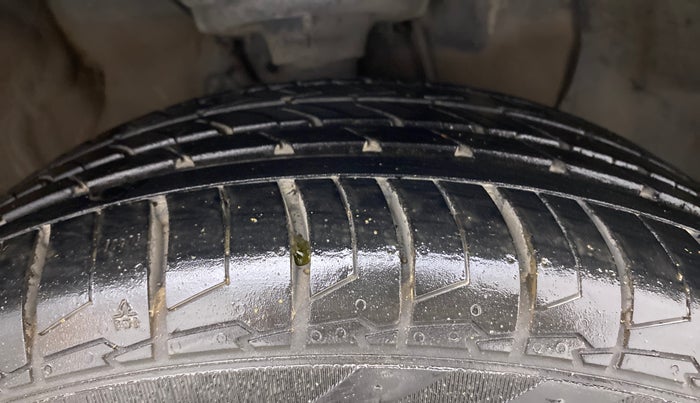 2019 Hyundai Elite i20 ASTA (O) CVT, Petrol, Automatic, 91,916 km, Right Front Tyre Tread