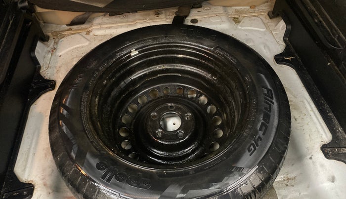 2020 Hyundai Creta E 1.5 DIESEL, Diesel, Manual, 1,20,799 km, Spare Tyre