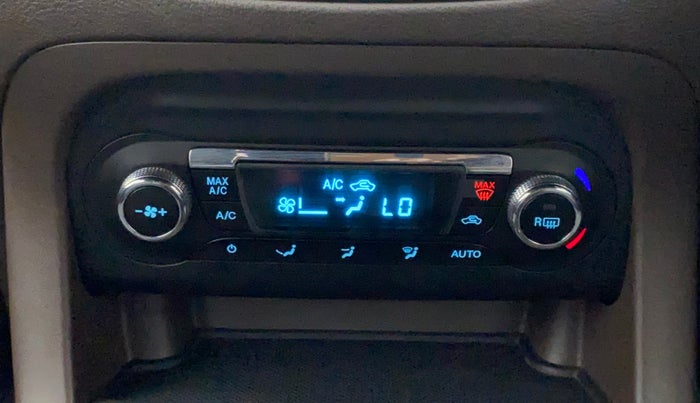 2019 Ford FREESTYLE TITANIUM 1.2 PETROL, Petrol, Manual, 32,485 km, Automatic Climate Control
