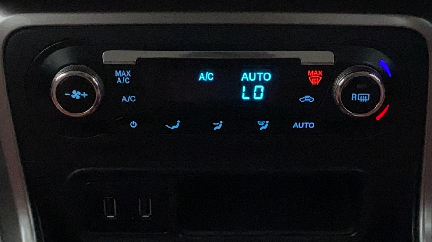 2019 Ford Ecosport TITANIUM 1.5L DIESEL, Diesel, Manual, 47,678 km, Automatic Climate Control