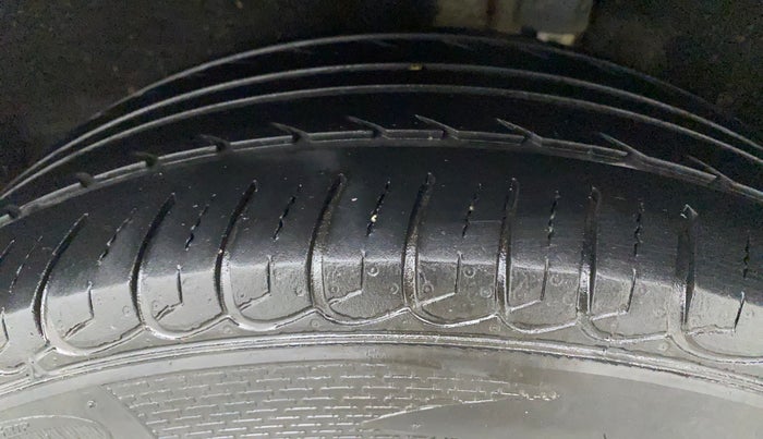 2019 Ford Ecosport TITANIUM 1.5L DIESEL, Diesel, Manual, 47,678 km, Left Rear Tyre Tread