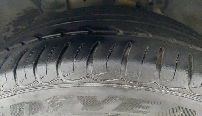 2019 Ford Ecosport TITANIUM 1.5L DIESEL, Diesel, Manual, 47,678 km, Left Front Tyre Tread