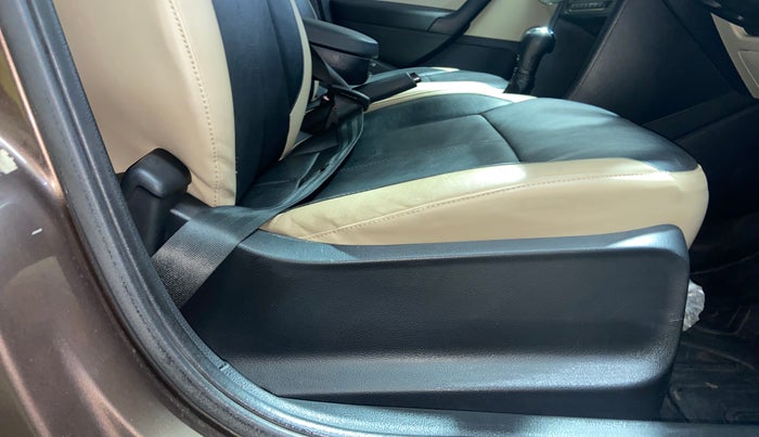 2020 Skoda Rapid ACTIVE 1.0 TSI AT, Petrol, Automatic, 30,267 km, Driver Side Adjustment Panel