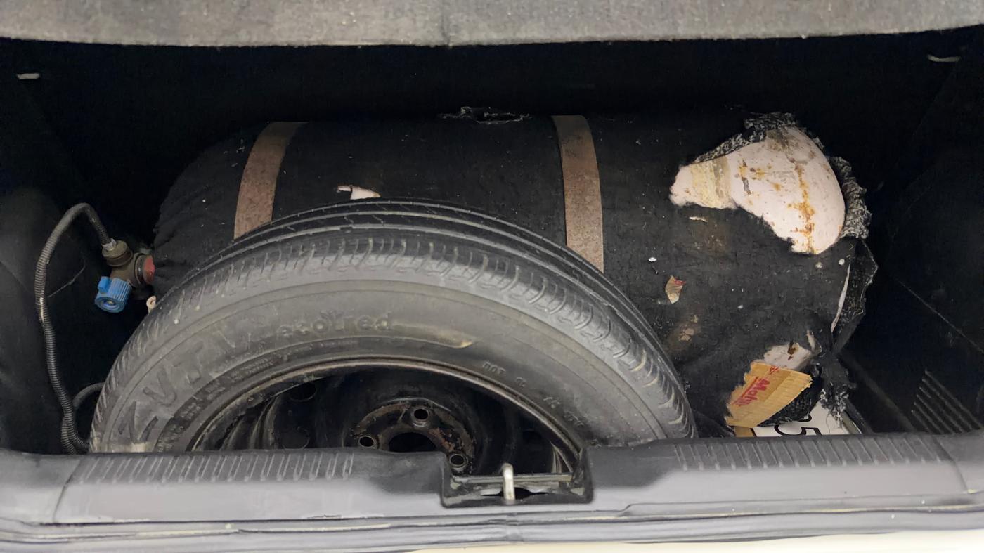 2019 Maruti Swift VXI, CNG, Manual, 65,439 km, Boot Inside