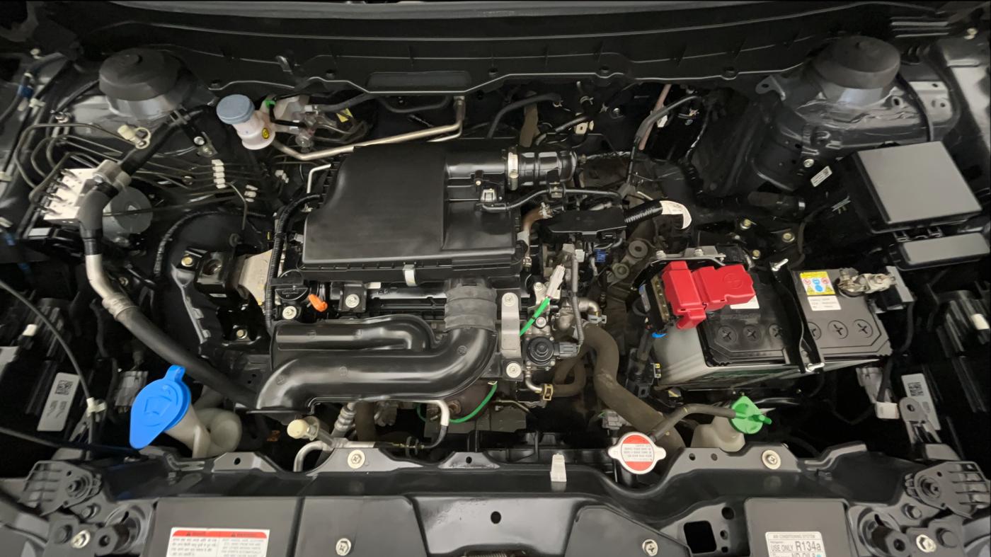 2024 Maruti BREZZA ZXI + SMART HYBRID, Petrol, Manual, 16,641 km, Engine View