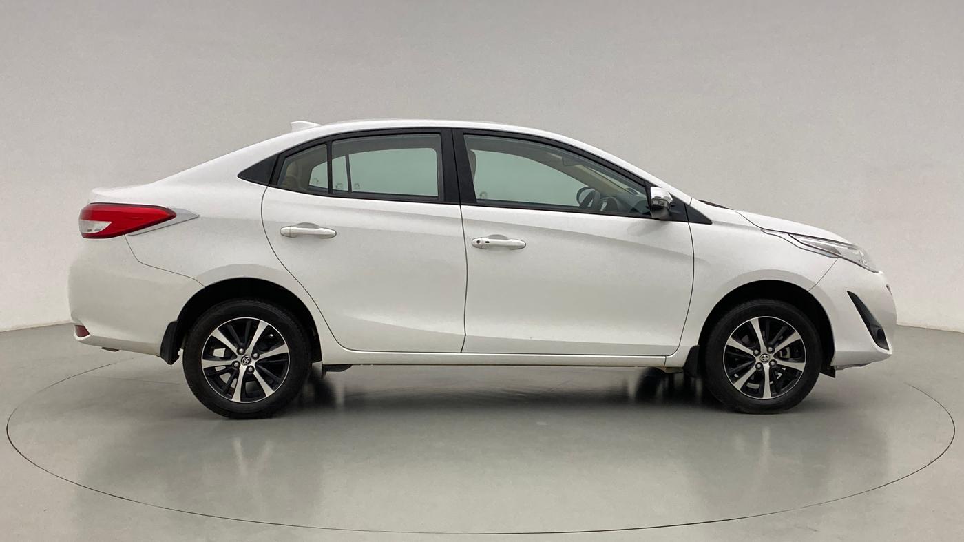 2021 Toyota YARIS G MT, Petrol, Manual, 20,754 km, Right Side View