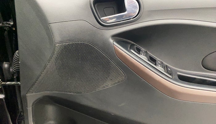 2019 Ford FREESTYLE TITANIUM 1.2 PETROL, Petrol, Manual, 58,579 km, Infotainment system - Front speakers missing / not working