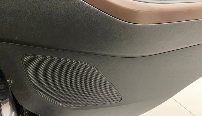 2019 Ford FREESTYLE TITANIUM 1.2 PETROL, Petrol, Manual, 58,579 km, Infotainment system - Rear speakers missing / not working