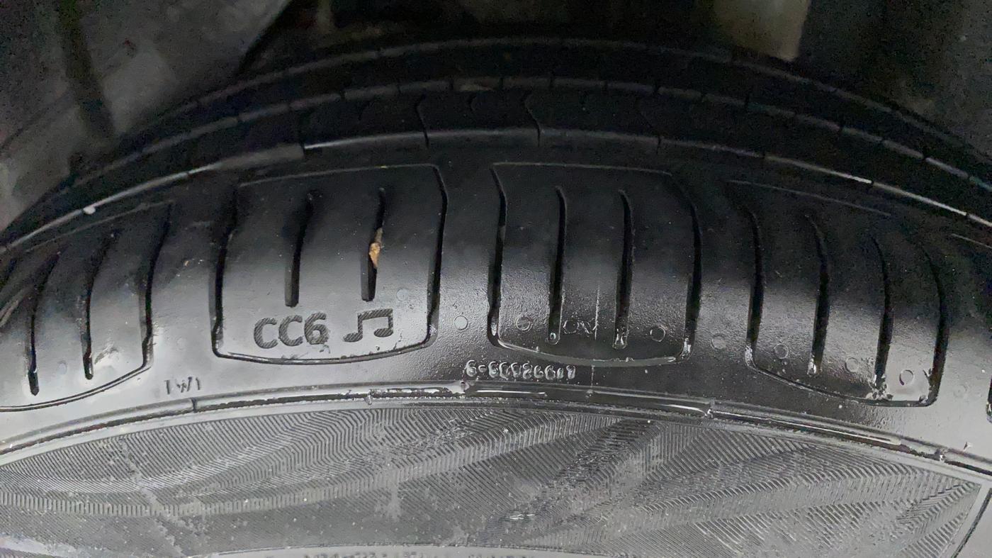 2019 Ford FREESTYLE TITANIUM 1.2 PETROL, Petrol, Manual, 58,579 km, Left Rear Tyre Tread