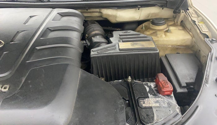 2017 Mahindra XUV500 W10, Diesel, Manual, 98,291 km, Engine View - Left