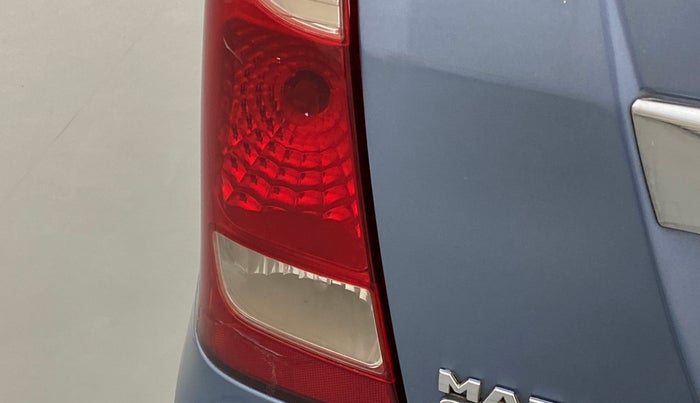 2012 Maruti Wagon R 1.0 VXI, CNG, Manual, 70,689 km, Left tail light - Minor damage