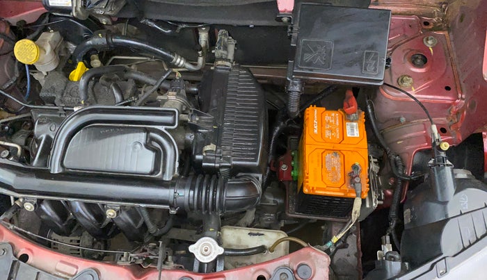 2016 Renault Kwid RXT 1.0, Petrol, Manual, 27,894 km, Engine View - Left