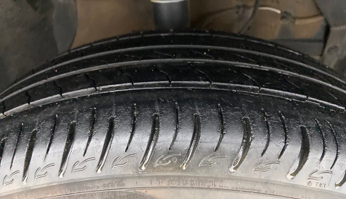 2021 Toyota URBAN CRUISER HIGH GRADE MT, Petrol, Manual, 41,974 km, Right Front Tyre Tread