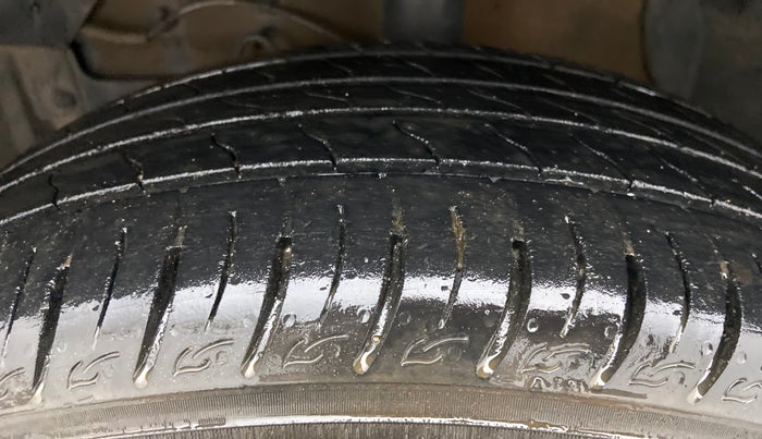 2021 Toyota URBAN CRUISER HIGH GRADE MT, Petrol, Manual, 41,974 km, Left Front Tyre Tread