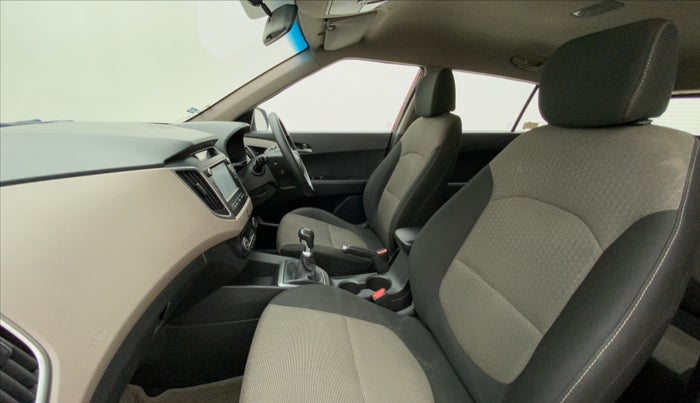 2016 Hyundai Creta SX PLUS 1.6 PETROL, Petrol, Manual, 51,580 km, Right Side Front Door Cabin