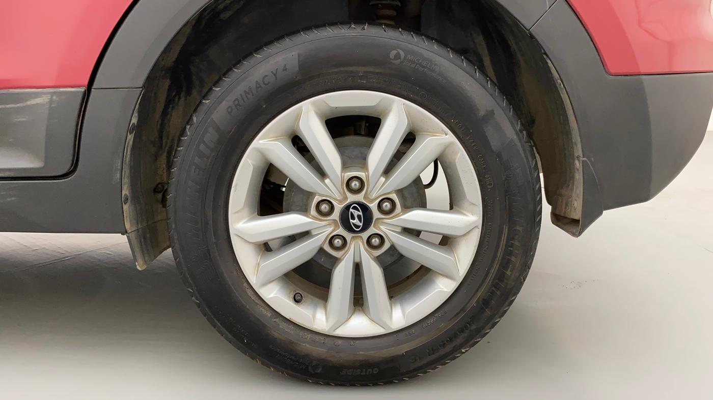 2016 Hyundai Creta SX PLUS 1.6 PETROL, Petrol, Manual, 51,580 km, Left Rear Wheel