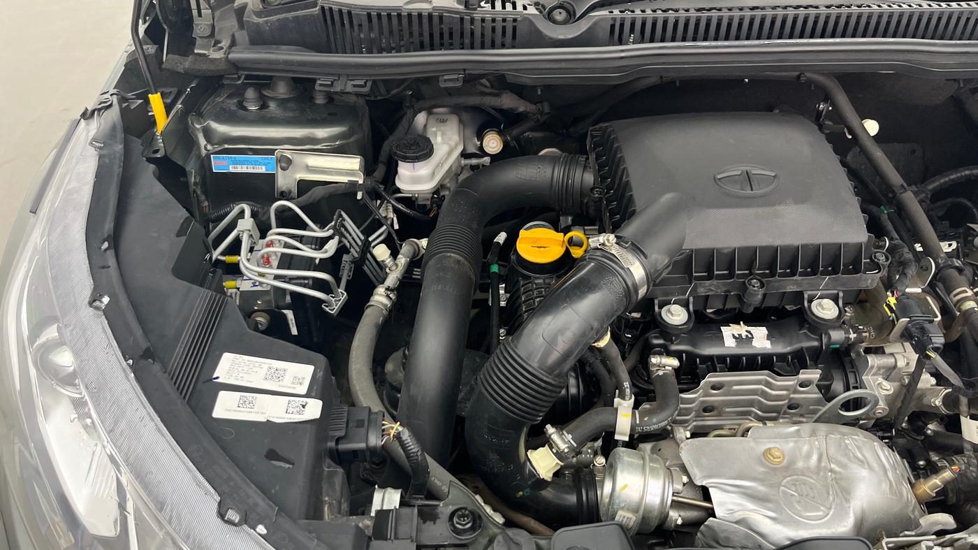 2022 Tata NEXON XZA PLUS (HS) PETROL, Petrol, Automatic, 24,827 km, Engine View - Right