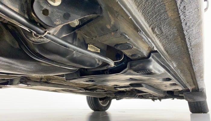 2015 Volkswagen Vento HIGHLINE TDI AT, Diesel, Automatic, 63,344 km, Right Side Underbody