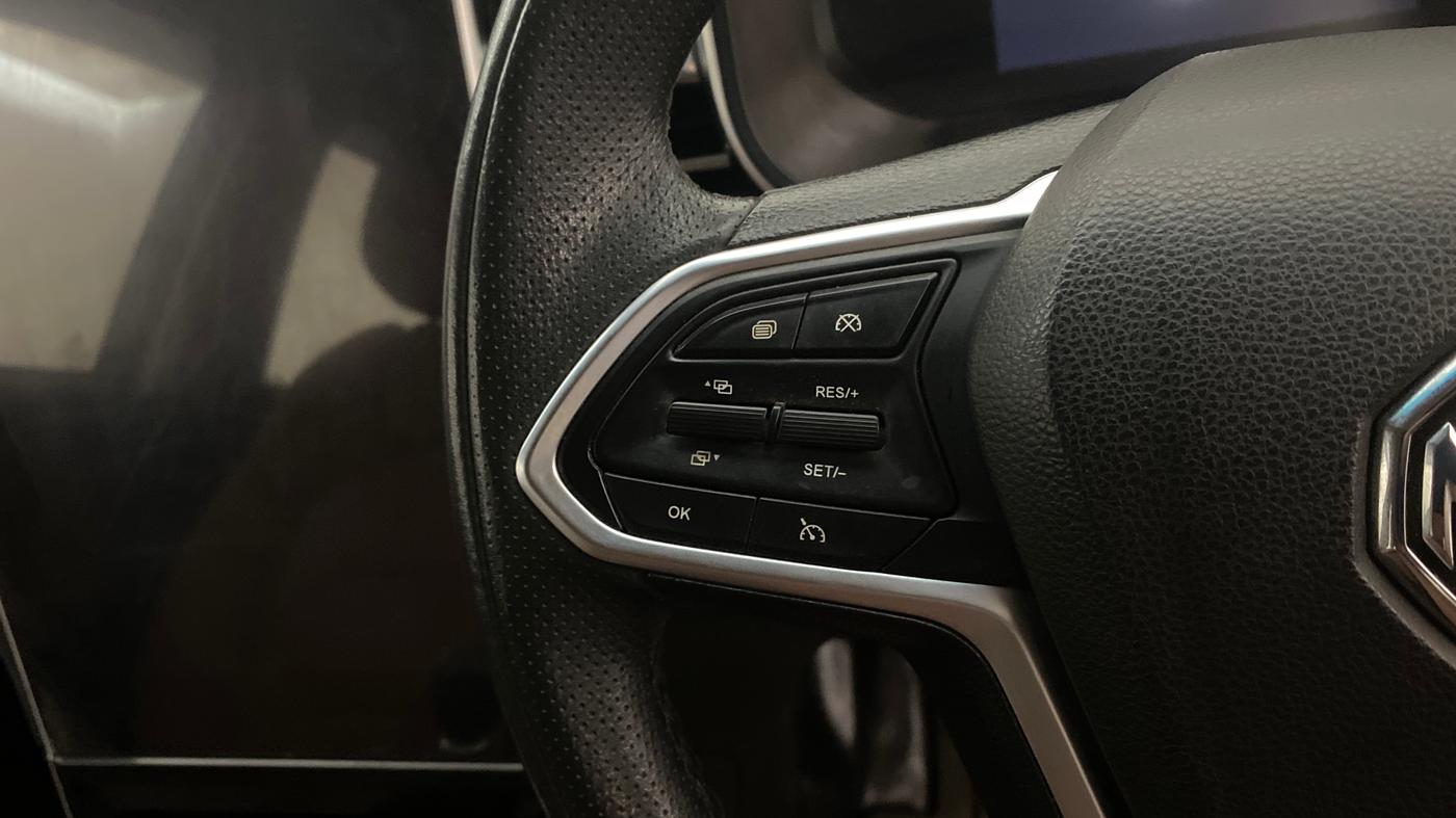 2024 MG HECTOR PLUS SHARP PRO 2.0 TURBO DIESEL 7 STR, Diesel, Manual, 25,742 km, Adaptive Cruise Control