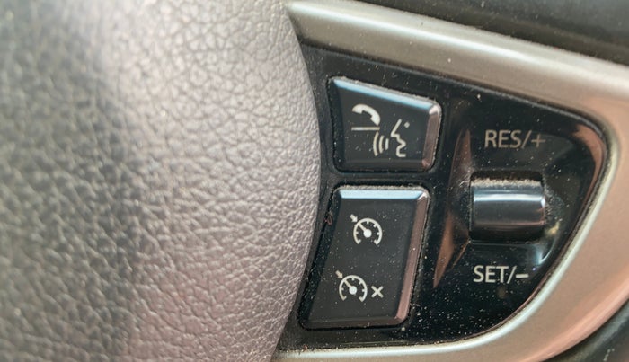 2017 Tata Hexa XTA 4X2 6 STR, Diesel, Automatic, 57,257 km, Adaptive Cruise Control