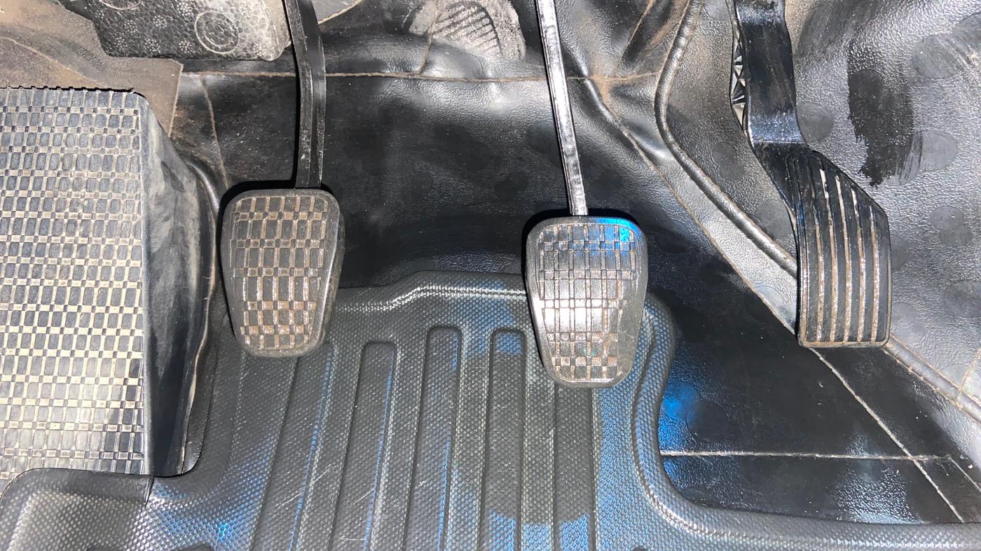 2022 Tata ALTROZ XZ PLUS PETROL DARK EDITION, Petrol, Manual, 71,467 km, Pedals