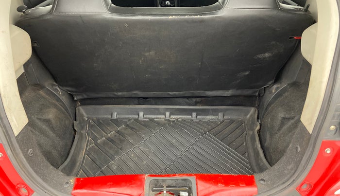 2019 Maruti S PRESSO VXI (O), Petrol, Manual, 99,003 km, Dicky (Boot door) - Parcel tray missing