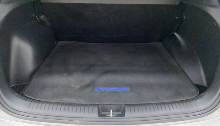 2018 Hyundai Creta 1.6 S PLUS AT CRDI, Diesel, Manual, 49,156 km, Boot Inside
