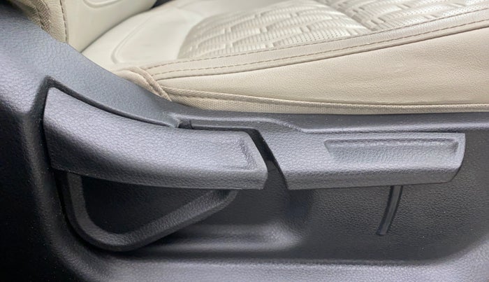 2020 KIA SELTOS HTX IVT 1.5 PETROL, Petrol, Automatic, 76,401 km, Driver Side Adjustment Panel