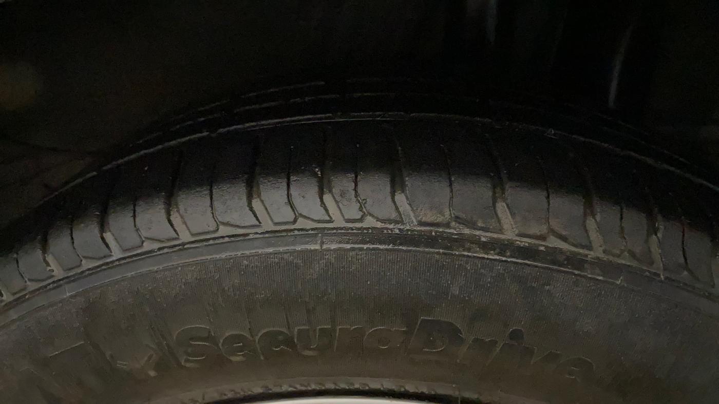 2021 KIA SONET HTK PLUS 1.2, Petrol, Manual, 56,768 km, Left Rear Tyre Tread
