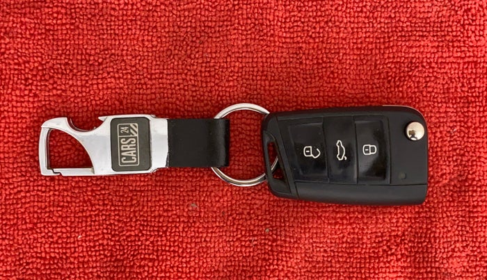 2021 Volkswagen TAIGUN GT PLUS 1.5 TSI DSG, Petrol, Automatic, 42,745 km, Key Close Up