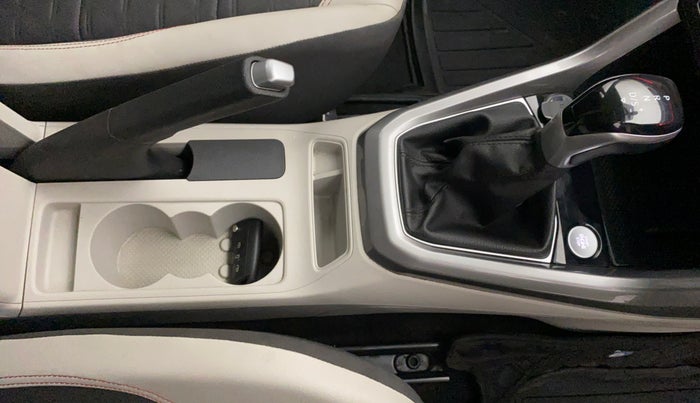 2021 Volkswagen TAIGUN GT PLUS 1.5 TSI DSG, Petrol, Automatic, 42,745 km, Gear Lever