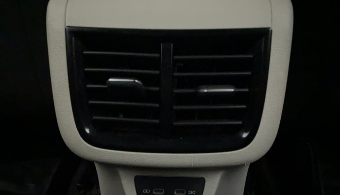 2021 Volkswagen TAIGUN GT PLUS 1.5 TSI DSG, Petrol, Automatic, 42,745 km, Rear AC Vents