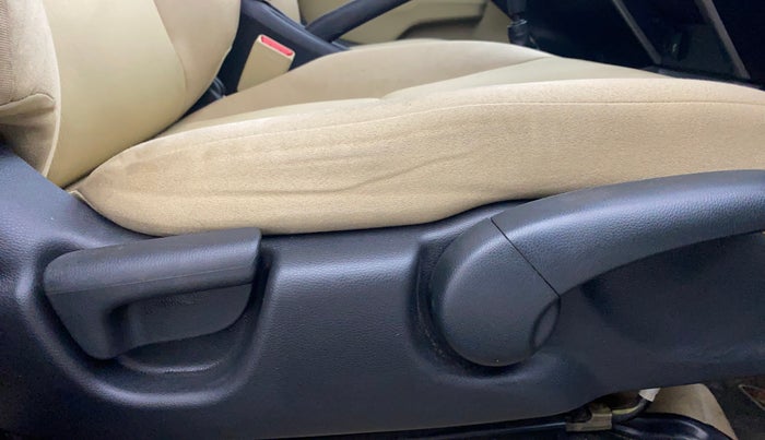 2016 Honda City 1.5L I-VTEC SV, Petrol, Manual, 50,614 km, Driver Side Adjustment Panel