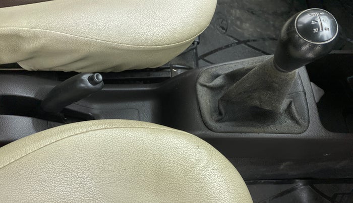 2015 Hyundai Eon ERA PLUS, Petrol, Manual, 26,020 km, Gear Lever