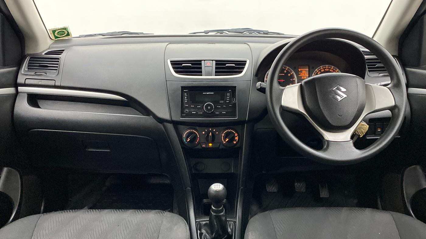 2012 Maruti Swift VXI, Petrol, Manual, 24,011 km, Dashboard