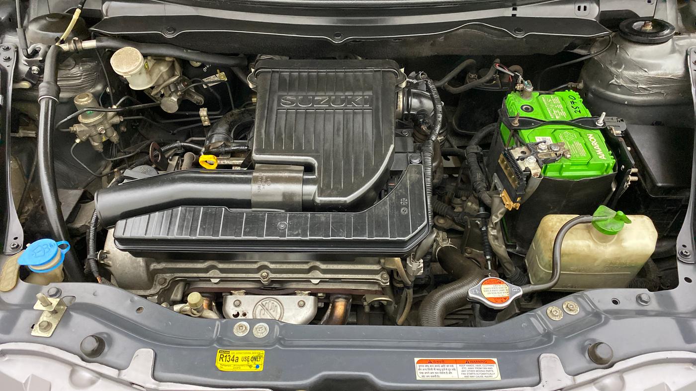 2012 Maruti Swift VXI, Petrol, Manual, 24,011 km, Open Bonet
