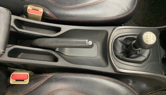 2015 Honda City 1.5L I-DTEC SV, Diesel, Manual, 1,26,820 km, Gear Lever