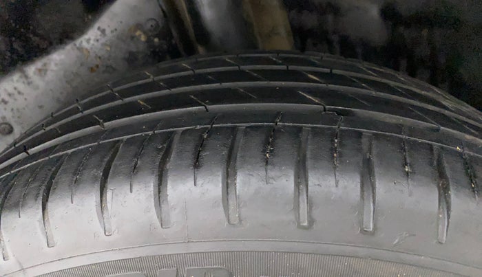 2021 MG HECTOR SHARP HYBRID 1.5 PETROL, Petrol, Manual, 31,676 km, Left Rear Tyre Tread