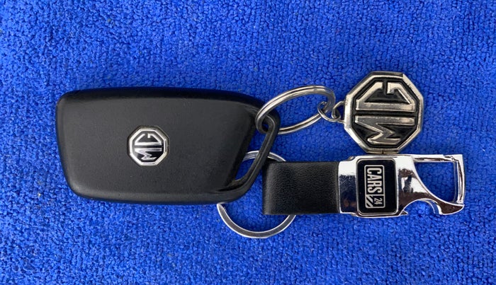 2021 MG HECTOR SHARP HYBRID 1.5 PETROL, Petrol, Manual, 31,676 km, Key Close Up